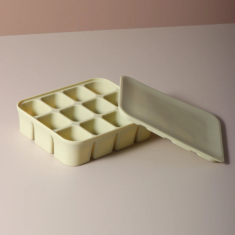 12-Grid Silicone Ice Cube Mold – Easy Release & Square Tray