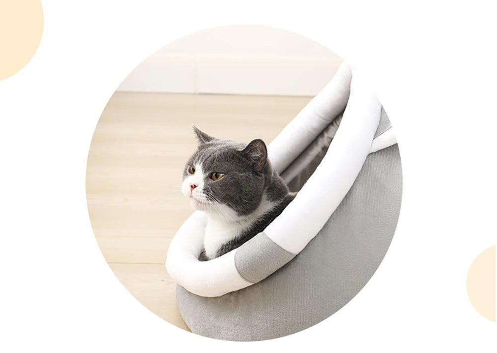 Cute Cat Bed – Soft Lounger Cushion for Cats and Small Dogs